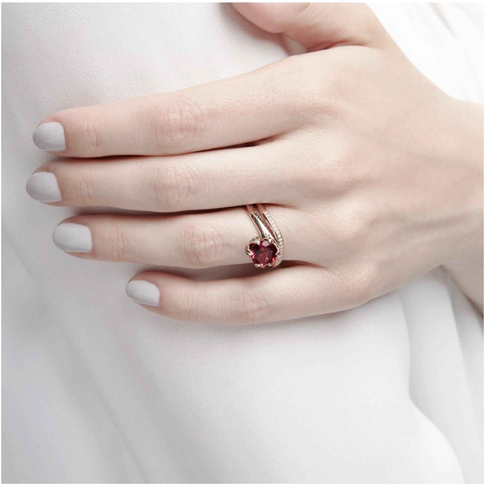 Lily Pad Wedding Band in Rose Gold