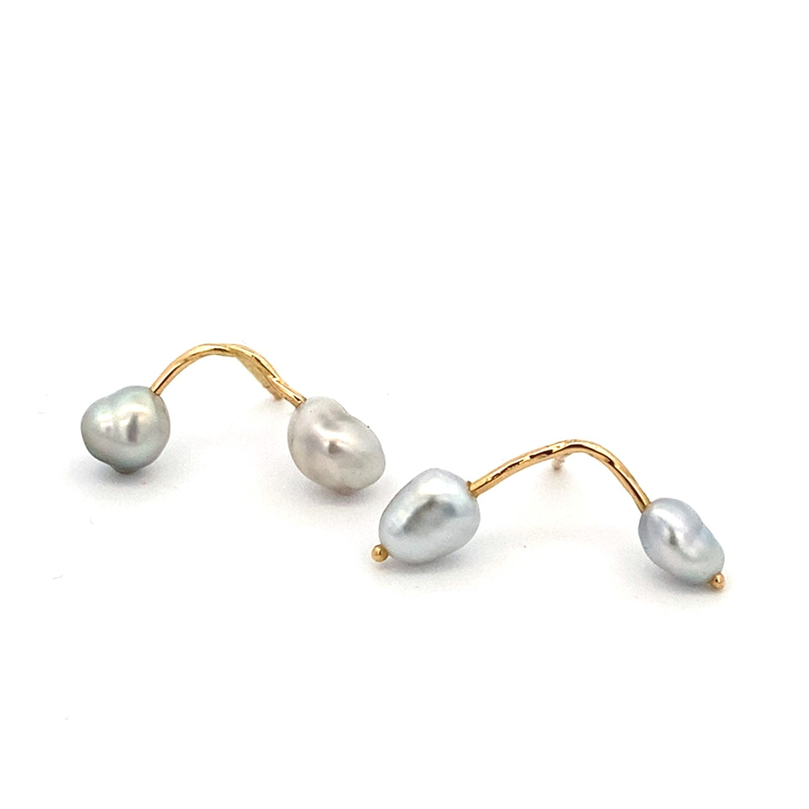 Seafire Pearl Earrings