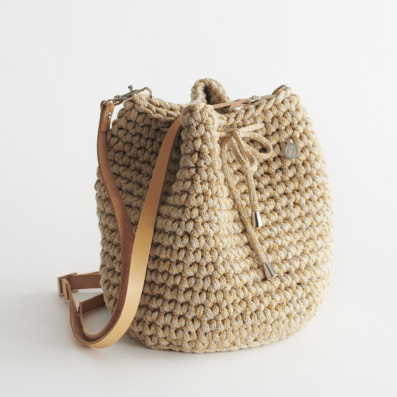 Handmade Bucket Bag - Straw