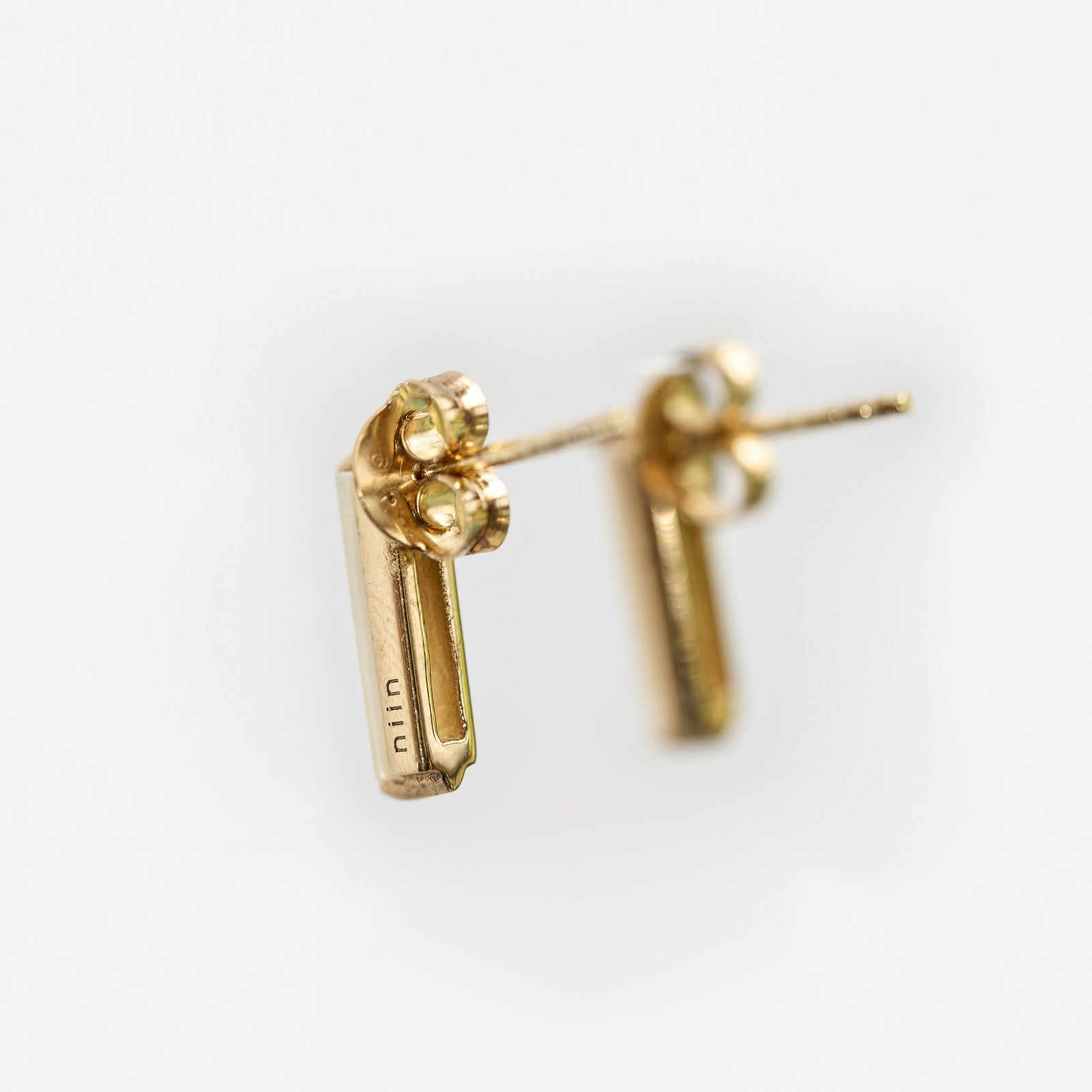 Mārga Slice Studs