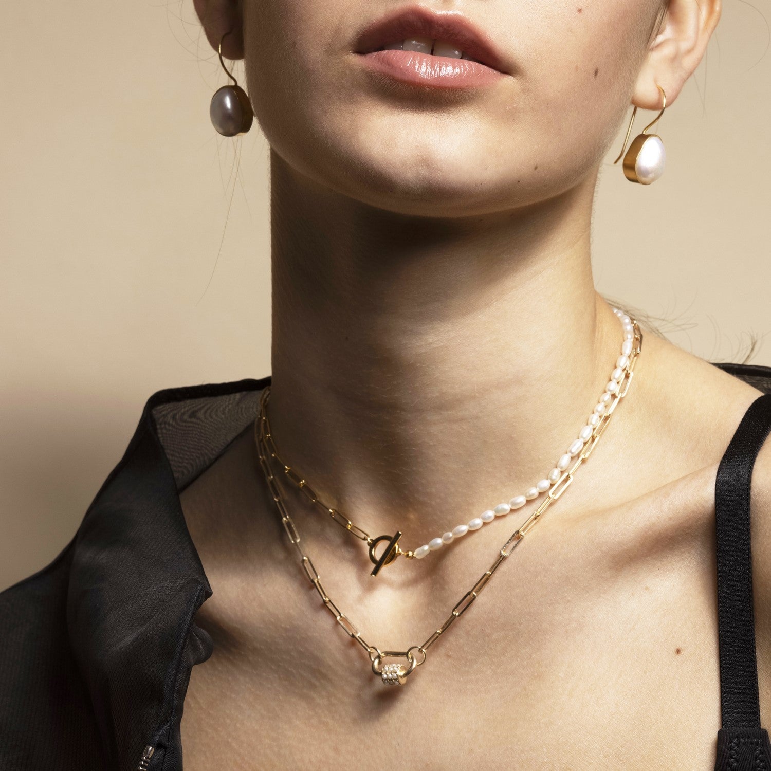 Daphne Gold Paperclip Link Chain Necklace with Pearl Carabiner