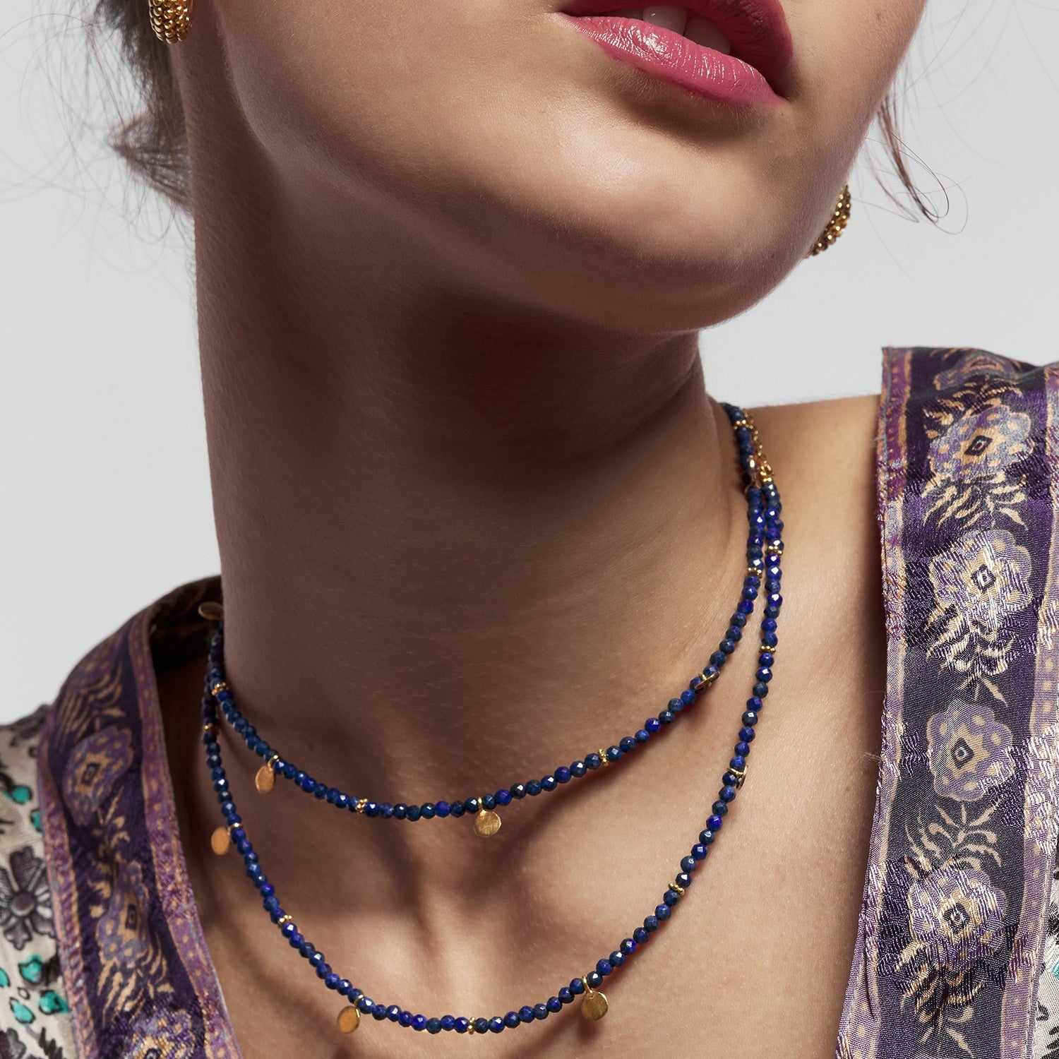 Eva Lapis Lazuli Reversible Necklace with Gold Discs