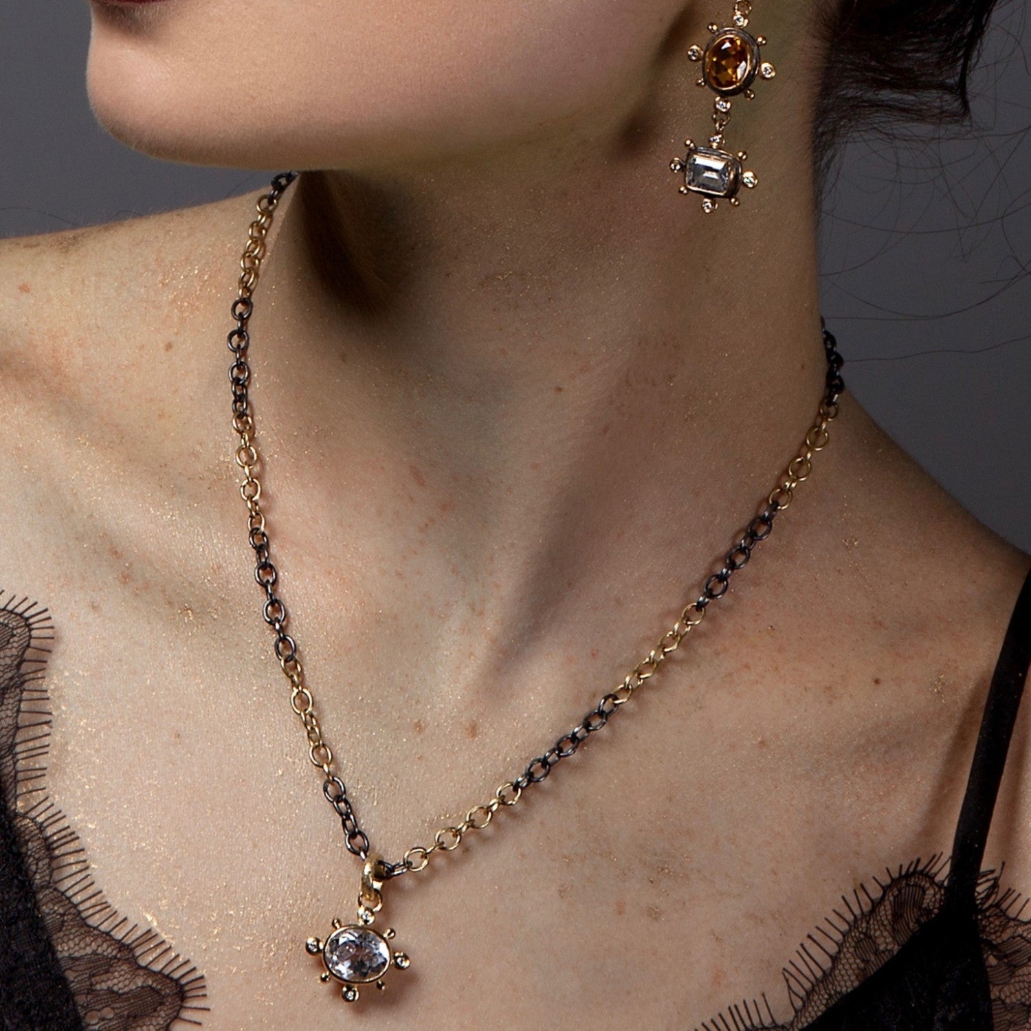Arianna Earrings