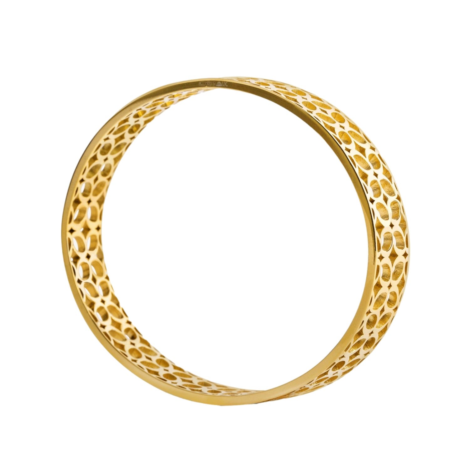 Signature Oval Bangle