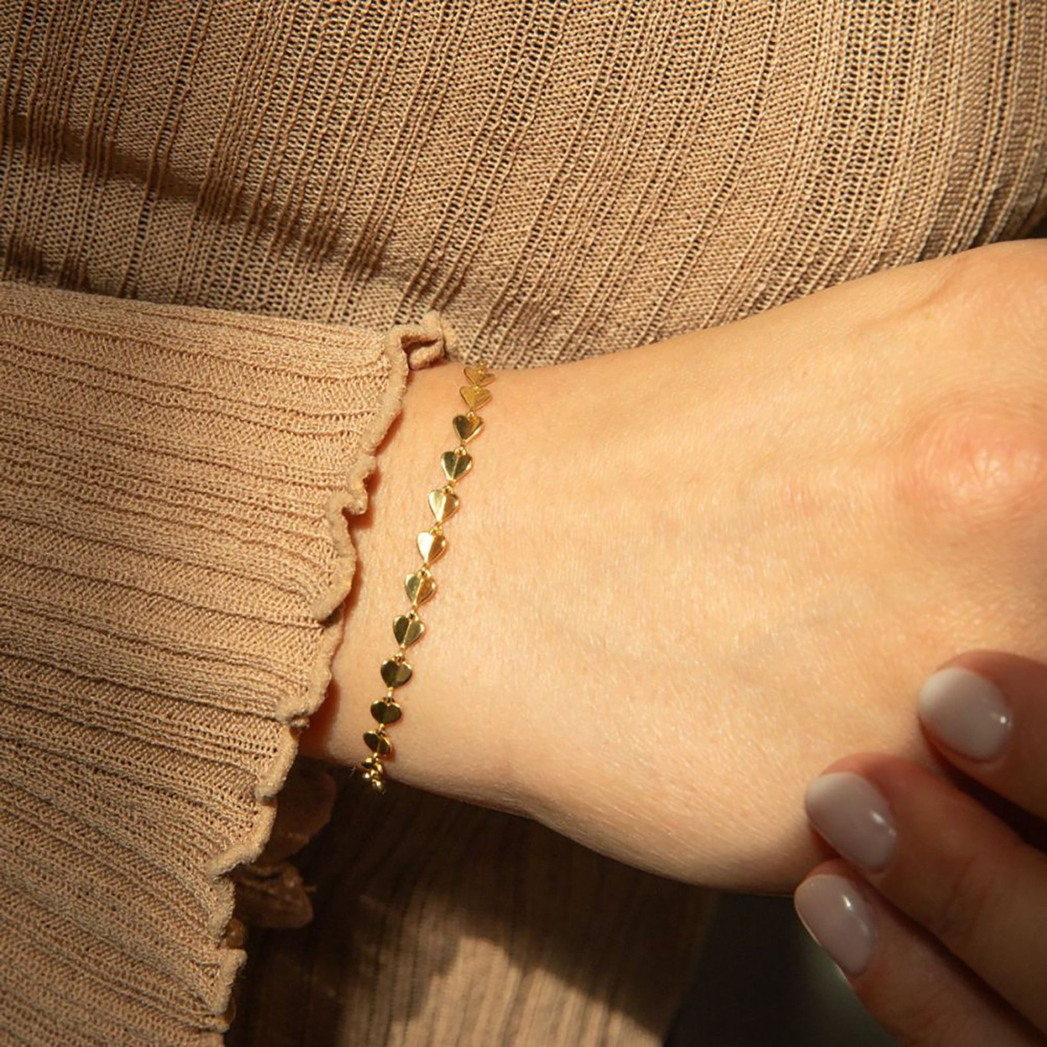 Folded Heart Linked Bracelet Dinny Hall La Maison Couture Recycled 9ct Gold