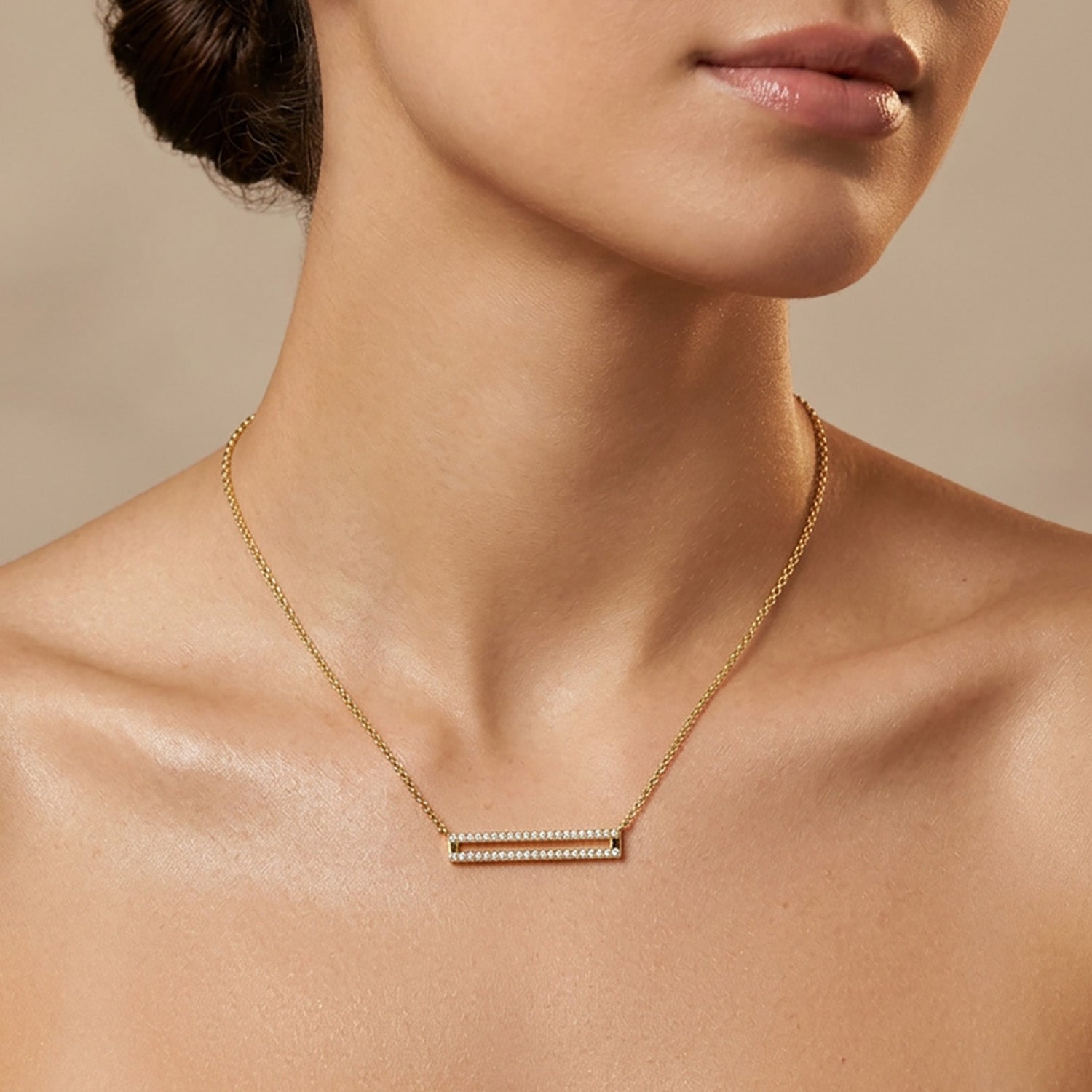 Set The Bar Necklace