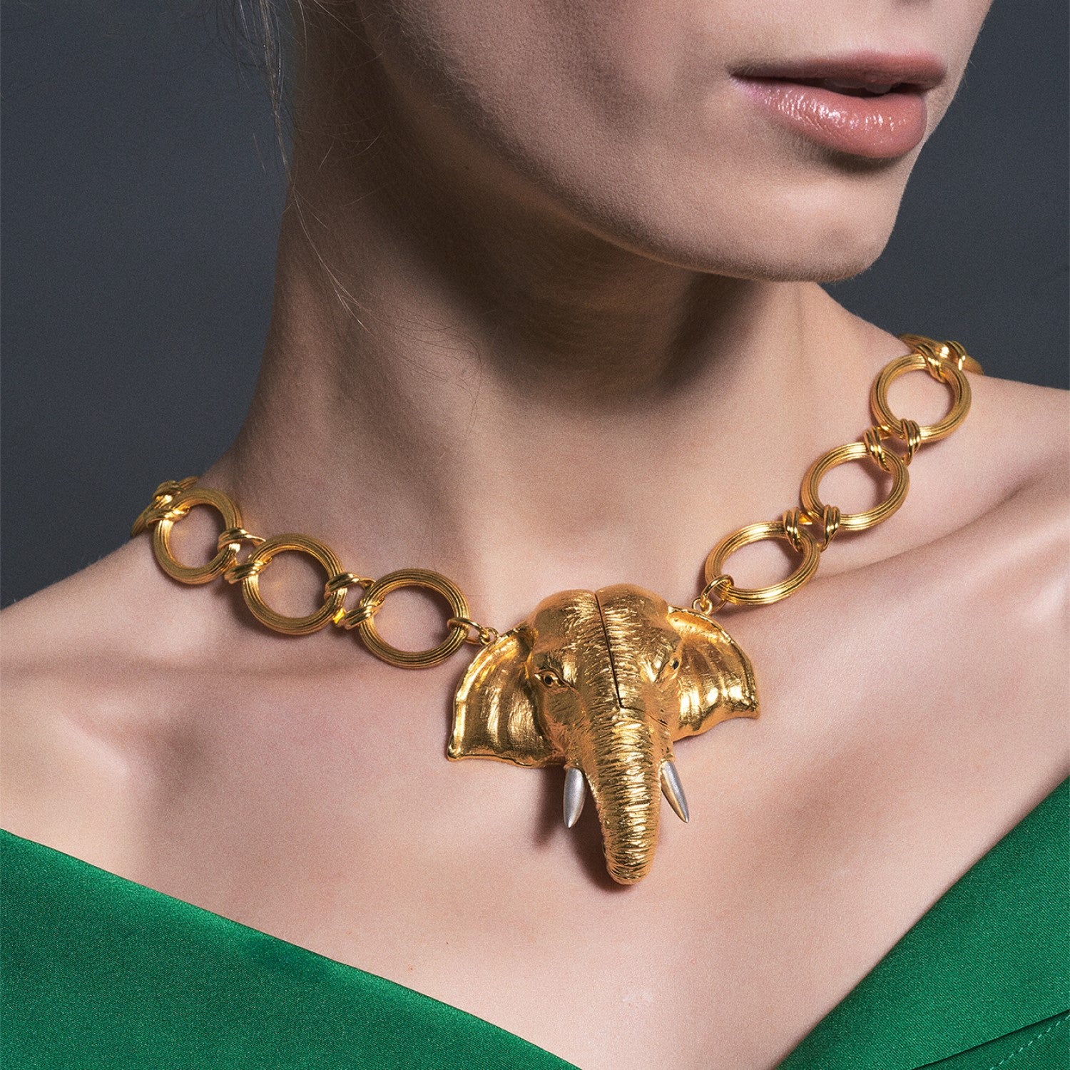 The Lustrous Kingdom Necklace