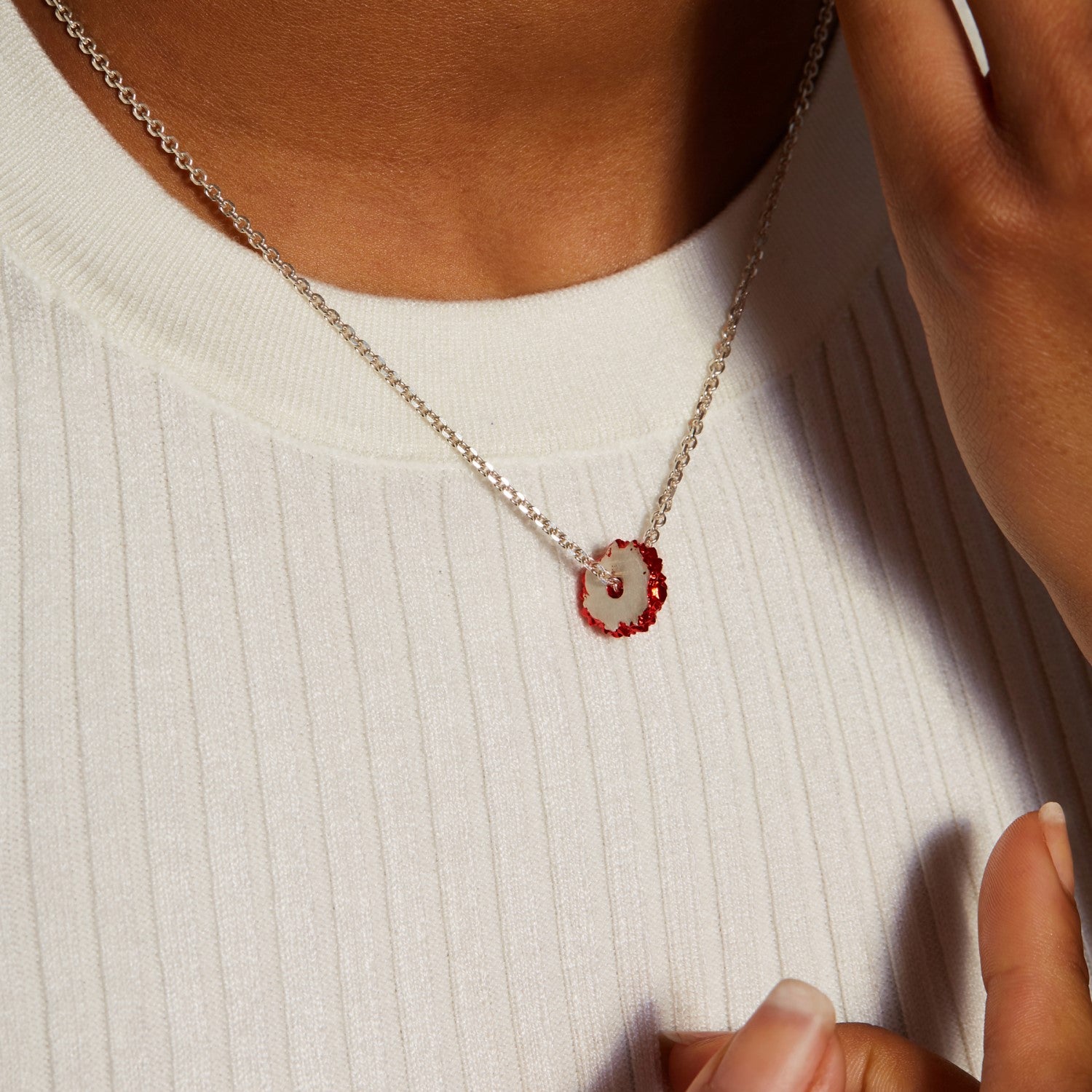 HotRocks Wheel Necklace - Fiery Red