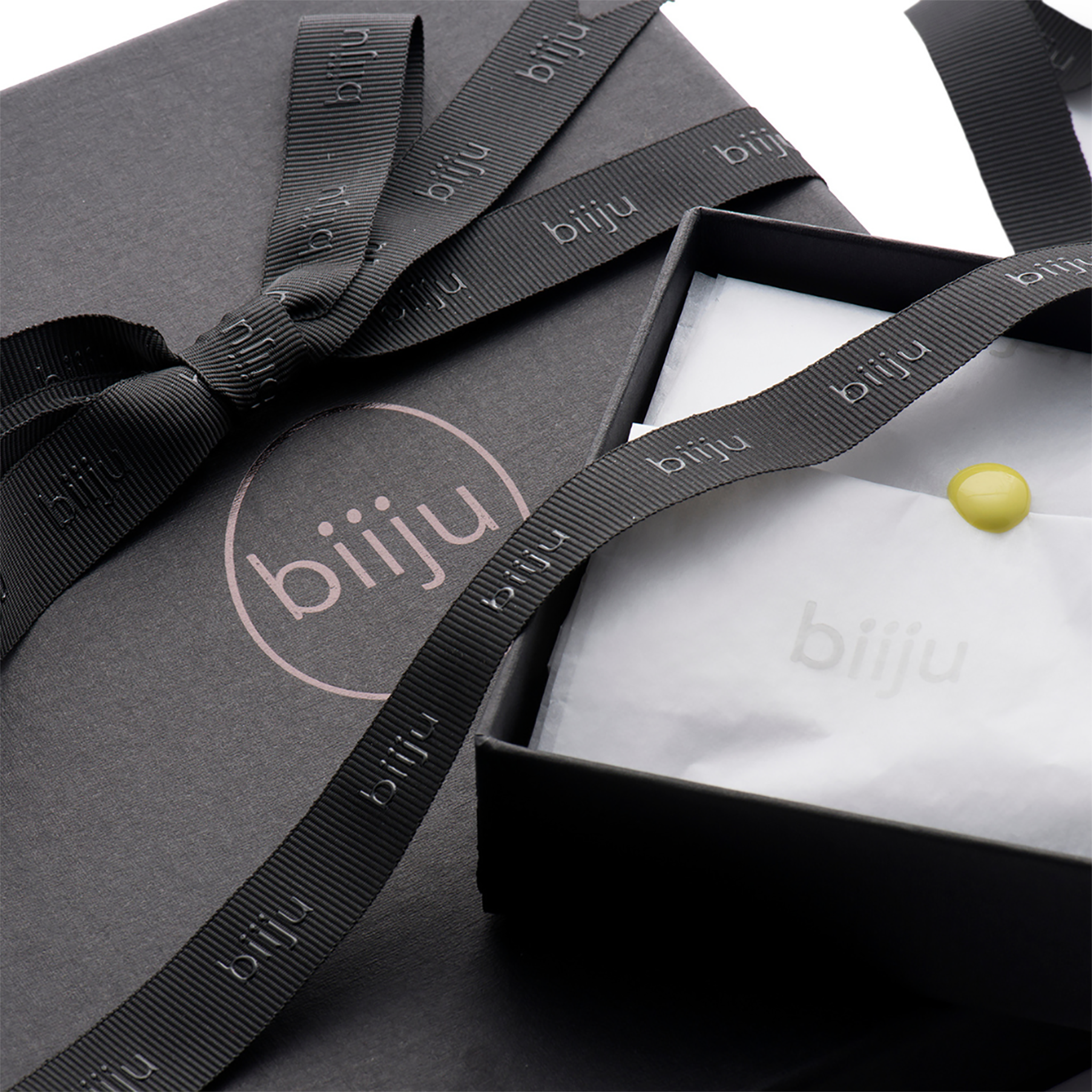 Black Frost Bracelet biiju La Maison Couture