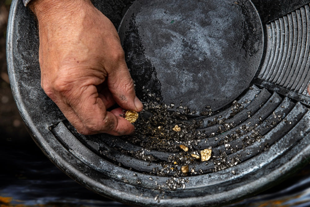 Gold at Record Highs: Why Recycled Gold Matters More Than Ever...