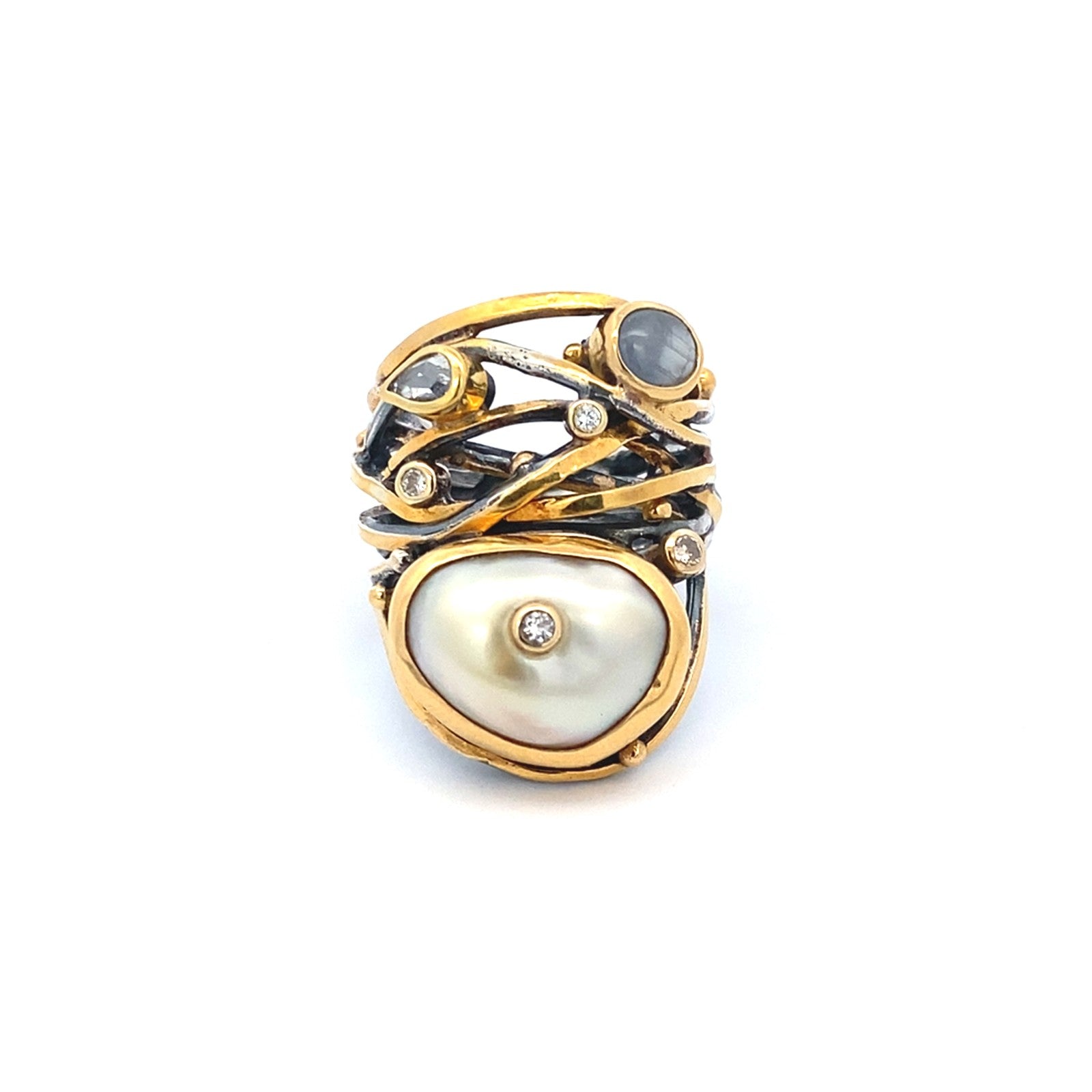 Twisted Ring Pearl