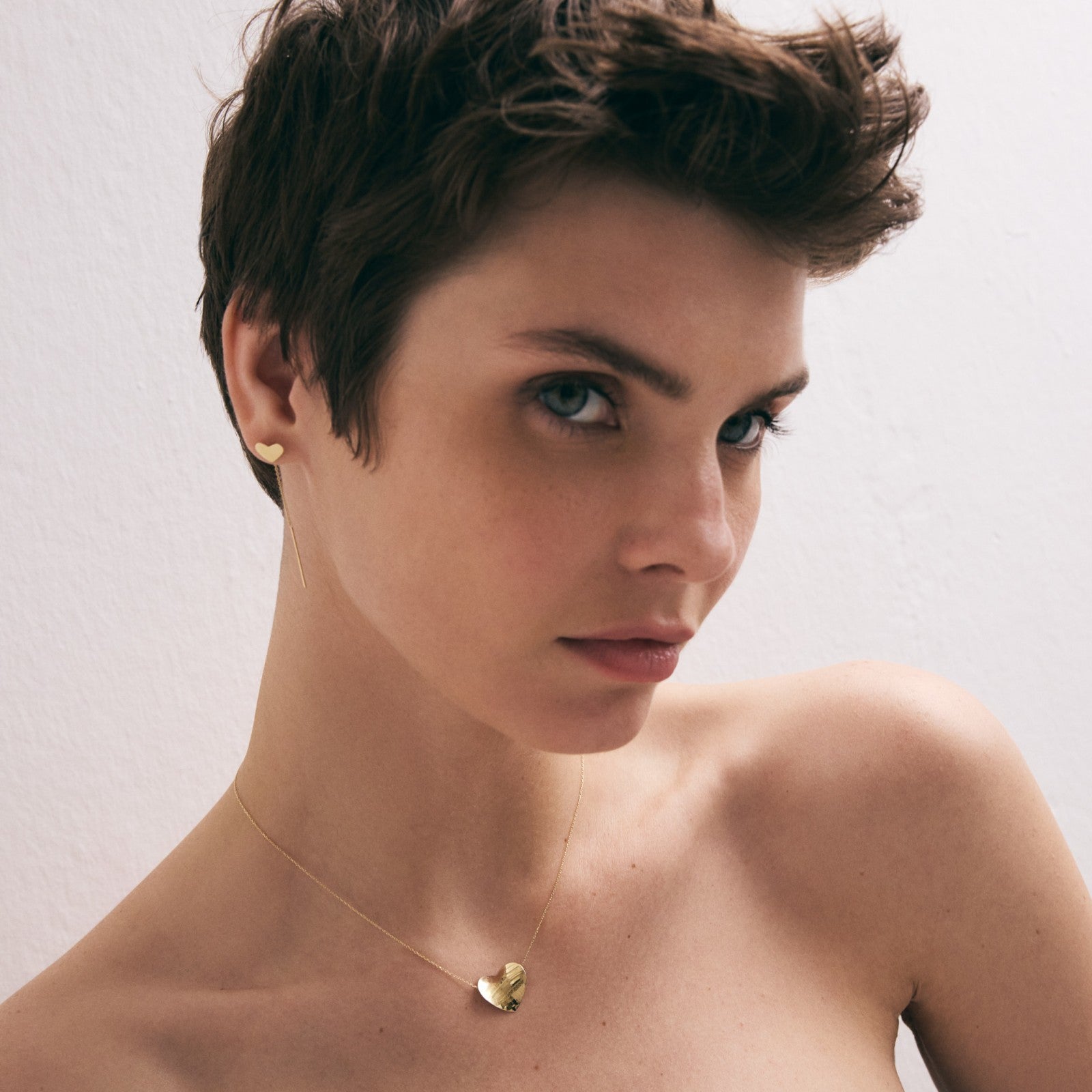 Heart Minimal Threader Earrings