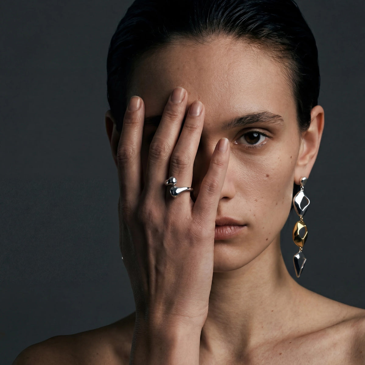 Efra Ring in Sterling Silver