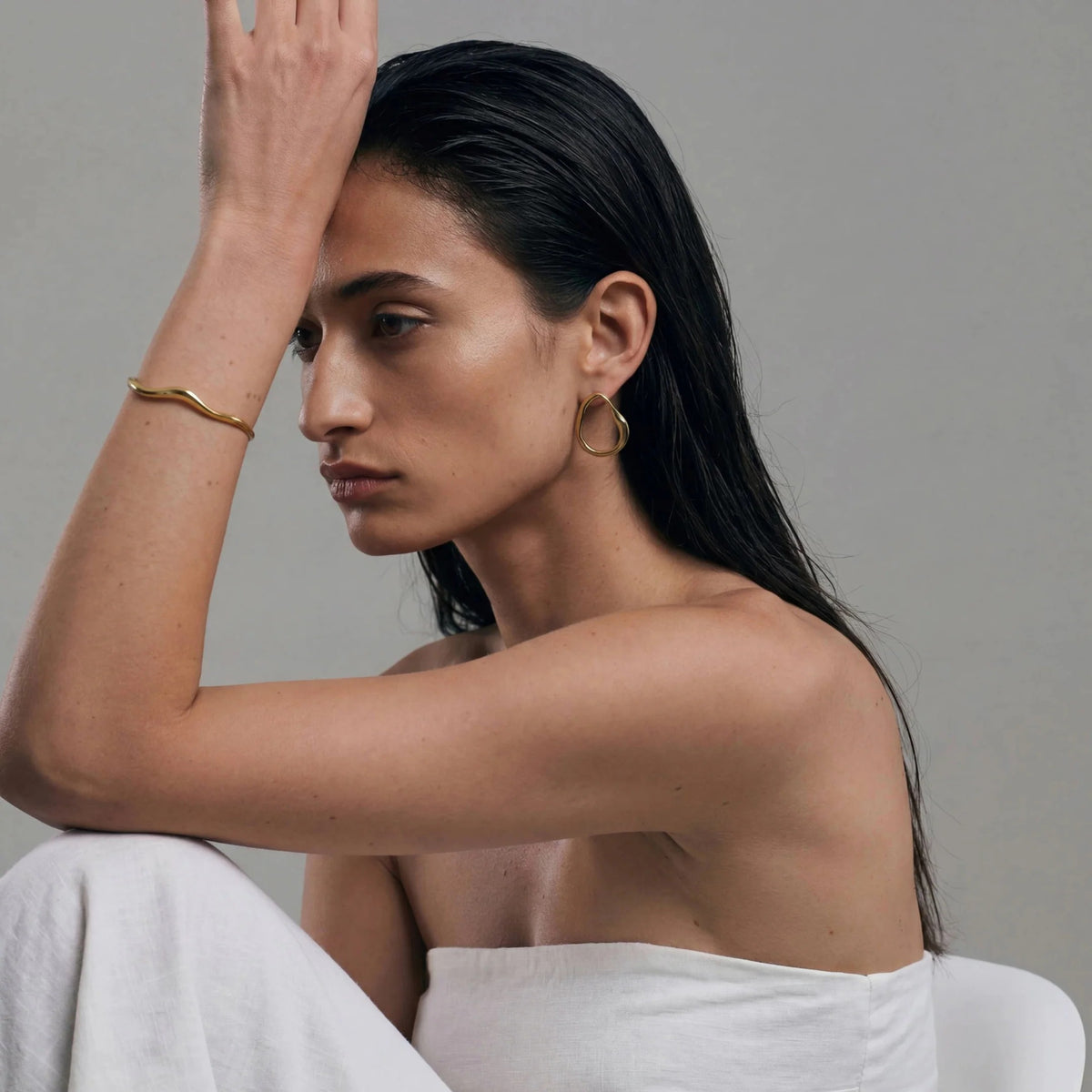 Neri Sculpted Cuff in Gold Vermeil