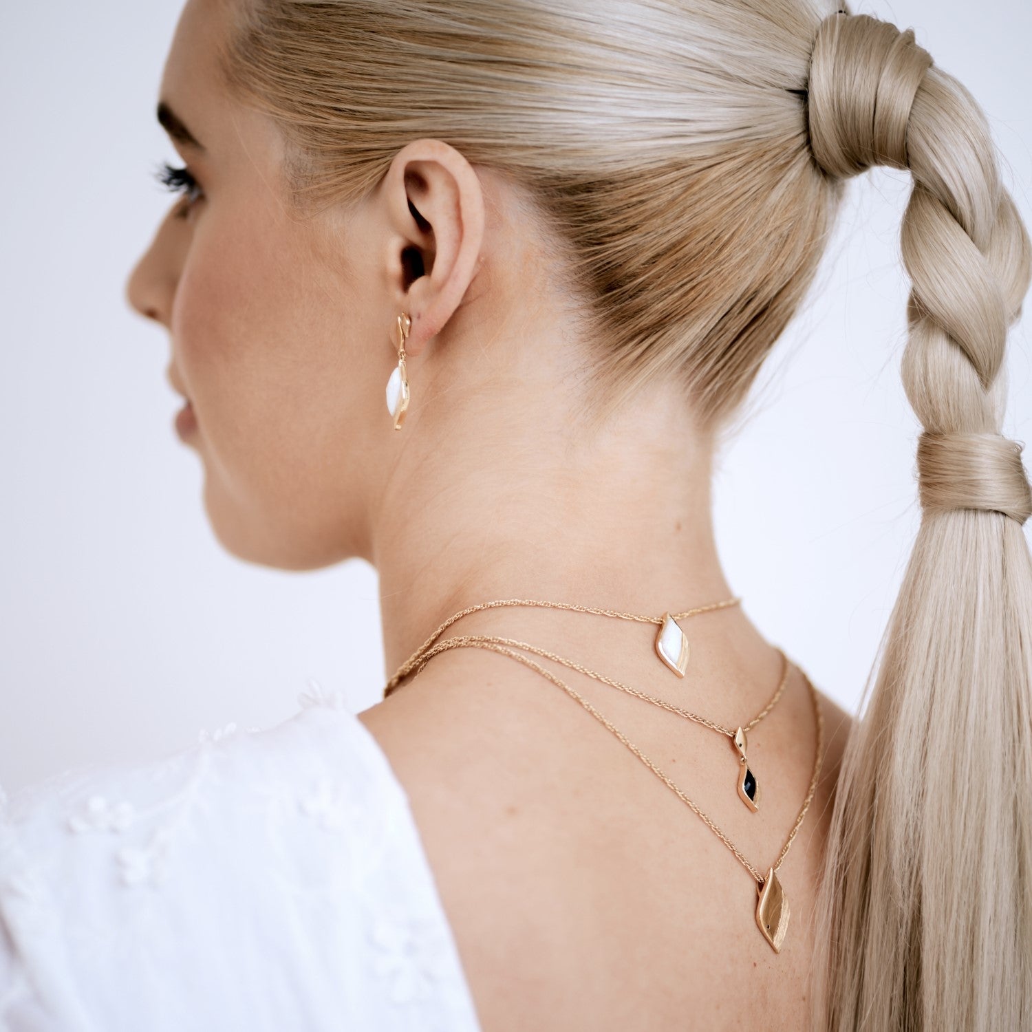 Strength Gold Onyx Necklace