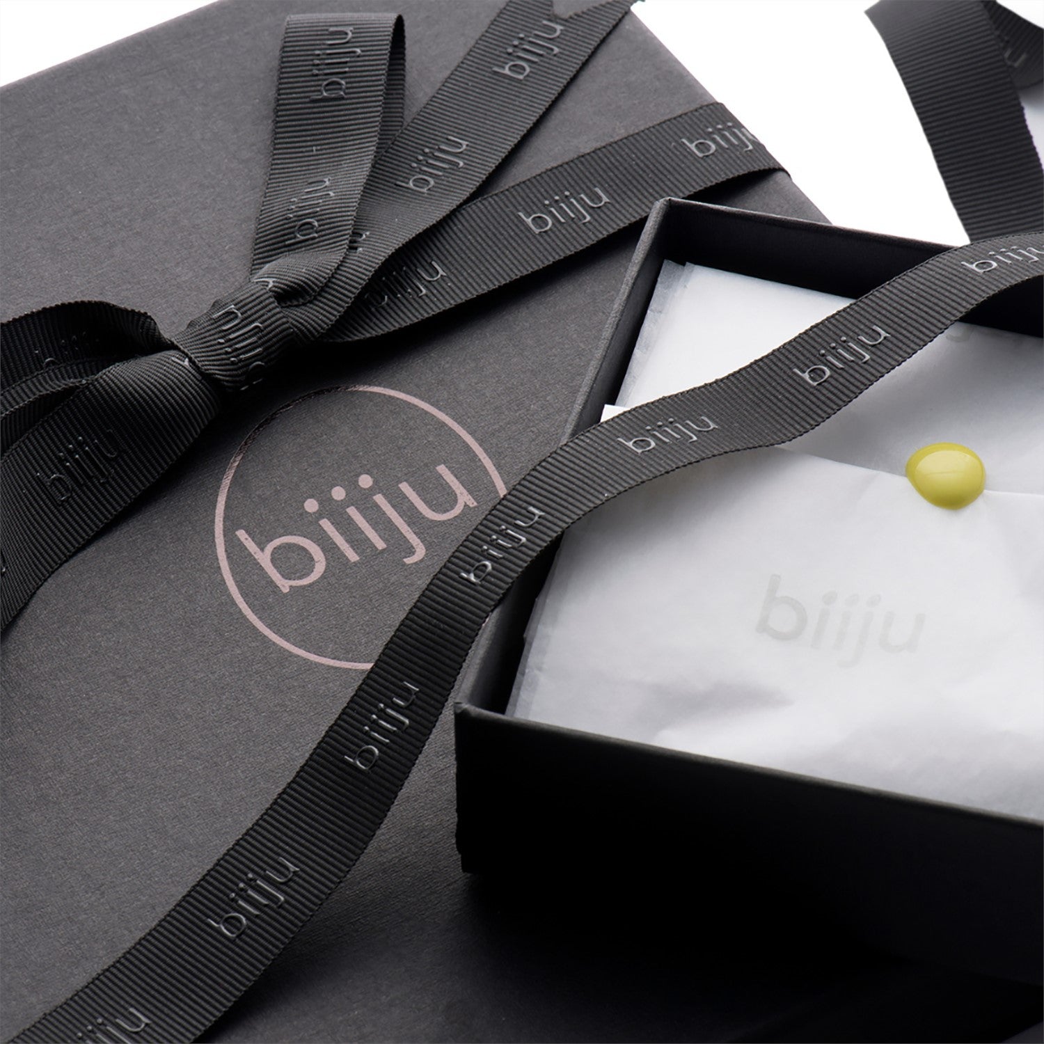 By Night Ring Biiju Men’s Jewellery La Maison Couture