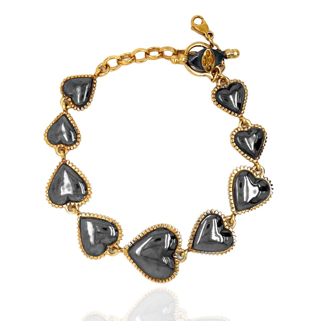 Queen Of Hearts Bracelet – Black and Gold by Ana Verdun London